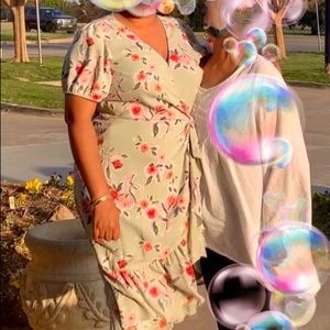 Lauren Conrad Spring Dress 👗